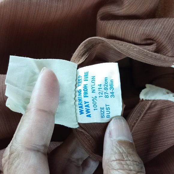 Vintage Martin Emprex 1970s brown full length 100% Nylon with lace Nightgown - Picture 9 of 10